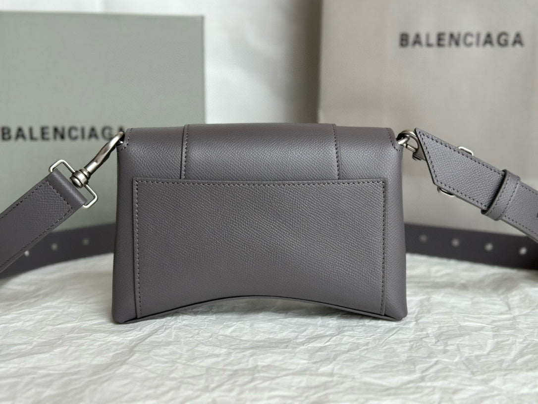 BLCG Downtown Treize Leather Hourglass Shoulder Bag(20x5x13cm)