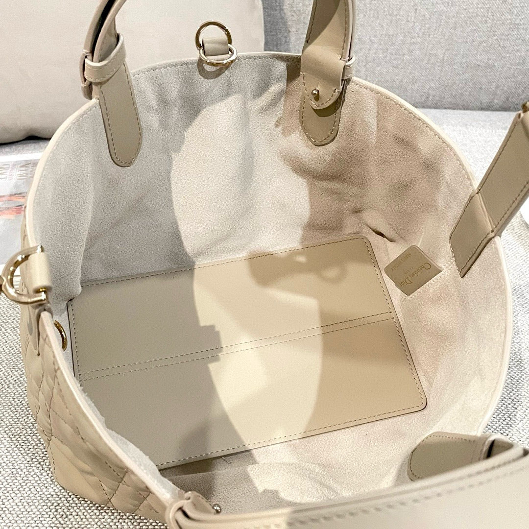 Dior Toujours Bag