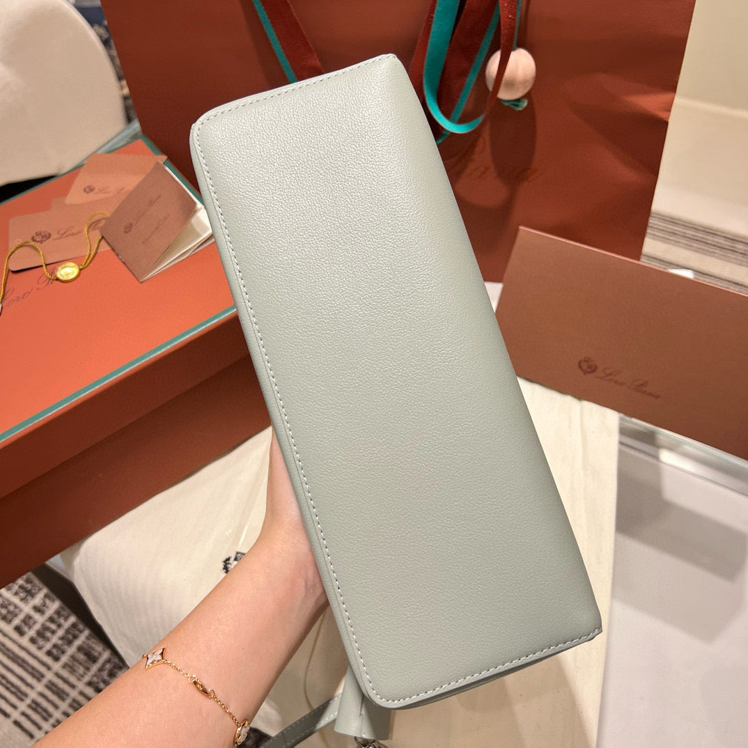 Loro Piana Extra Bag 27