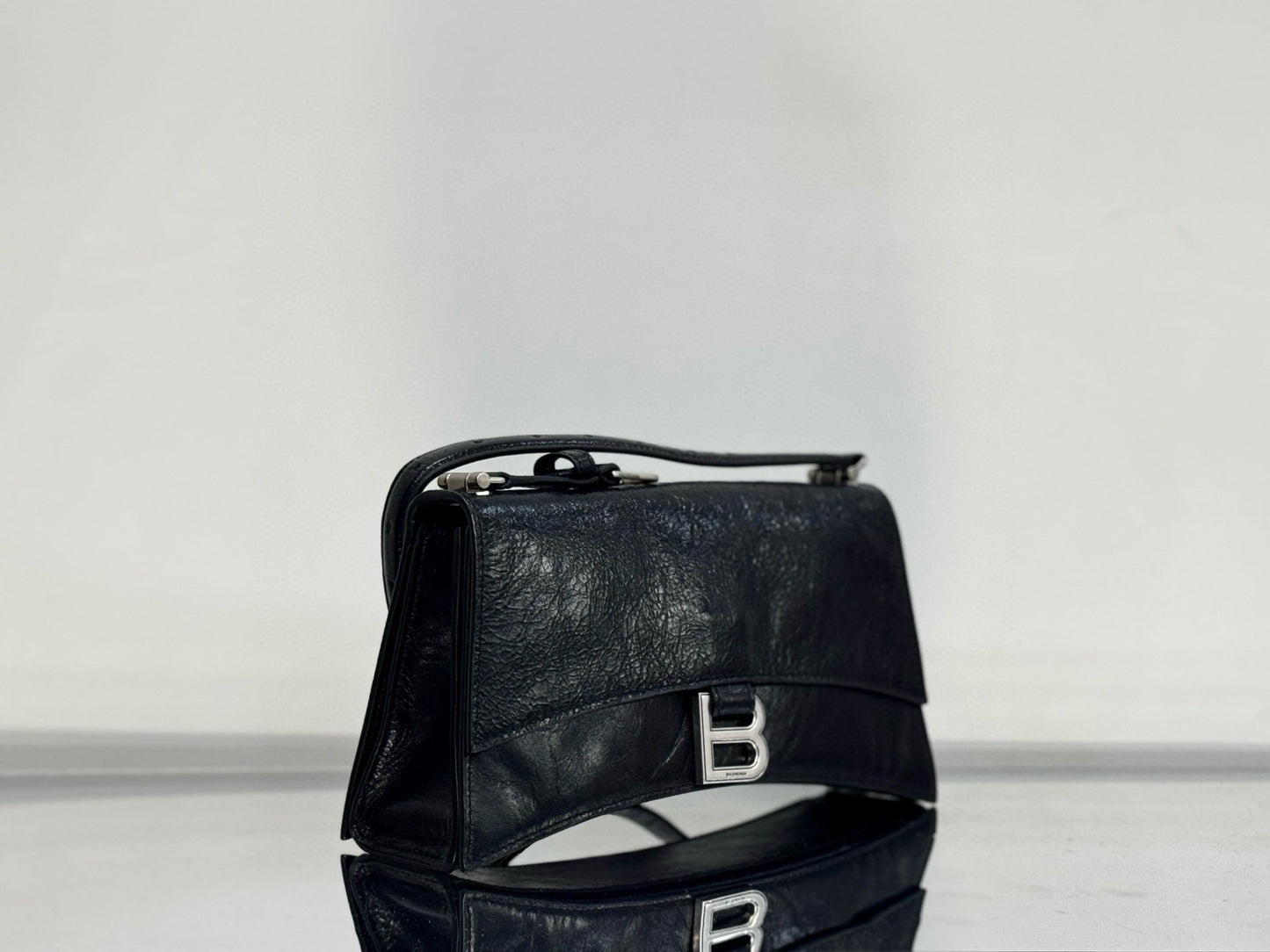 BLCG Crush Shoulder Bag
(25x15x8cm)