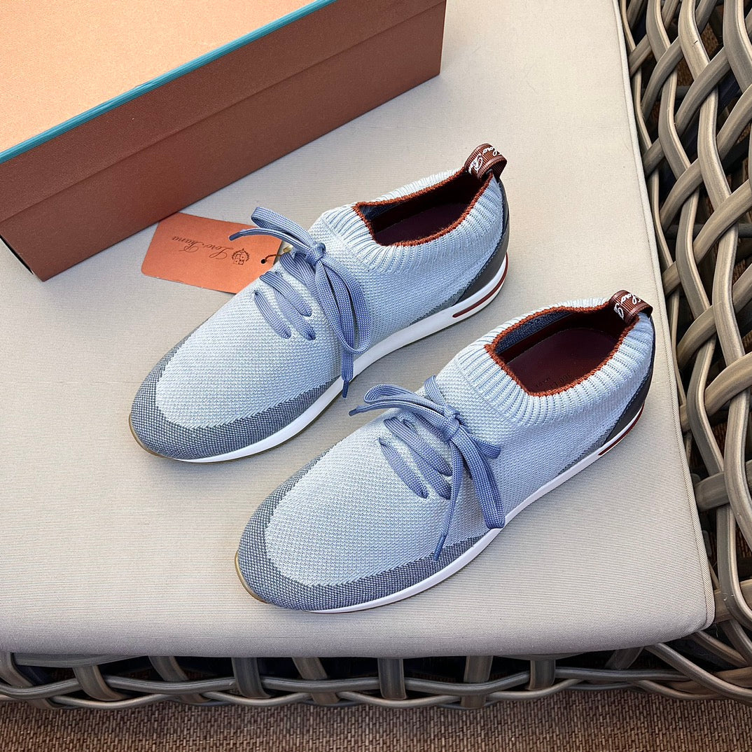 LP Sneakers