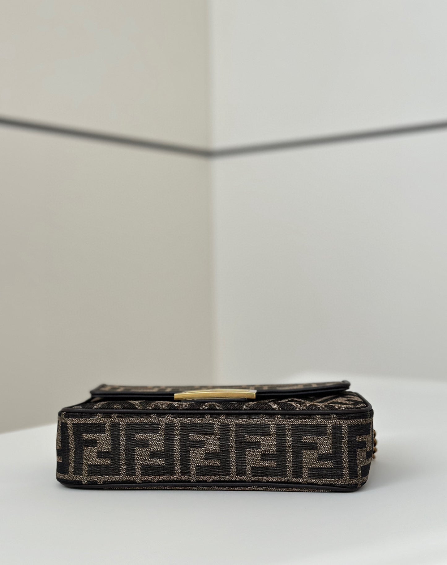 Fendi Baguette Chain Midi