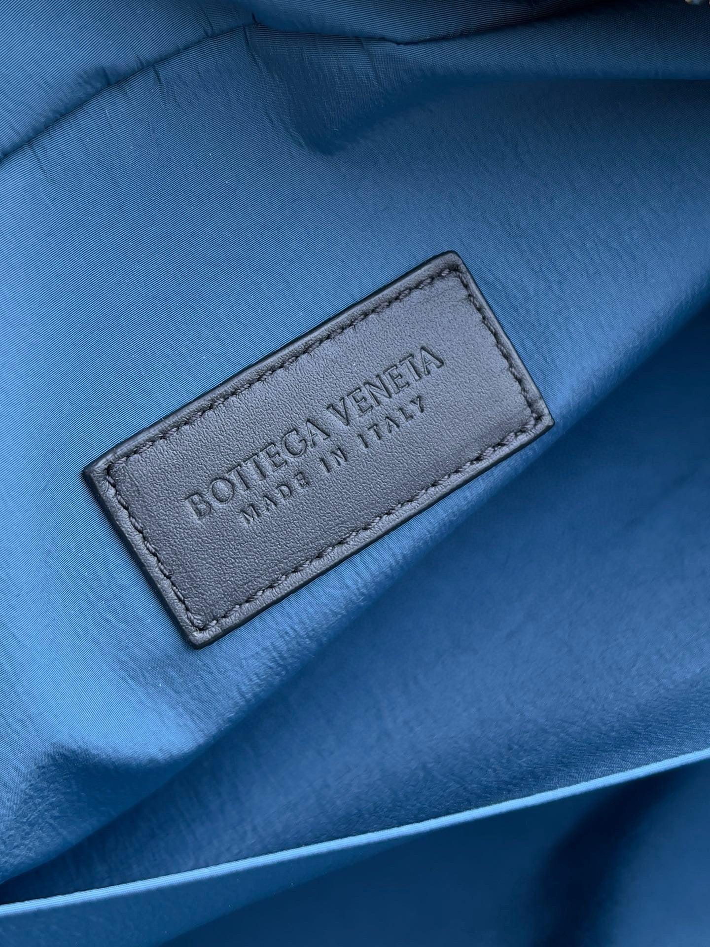 Bottega Veneta Messenger Bag