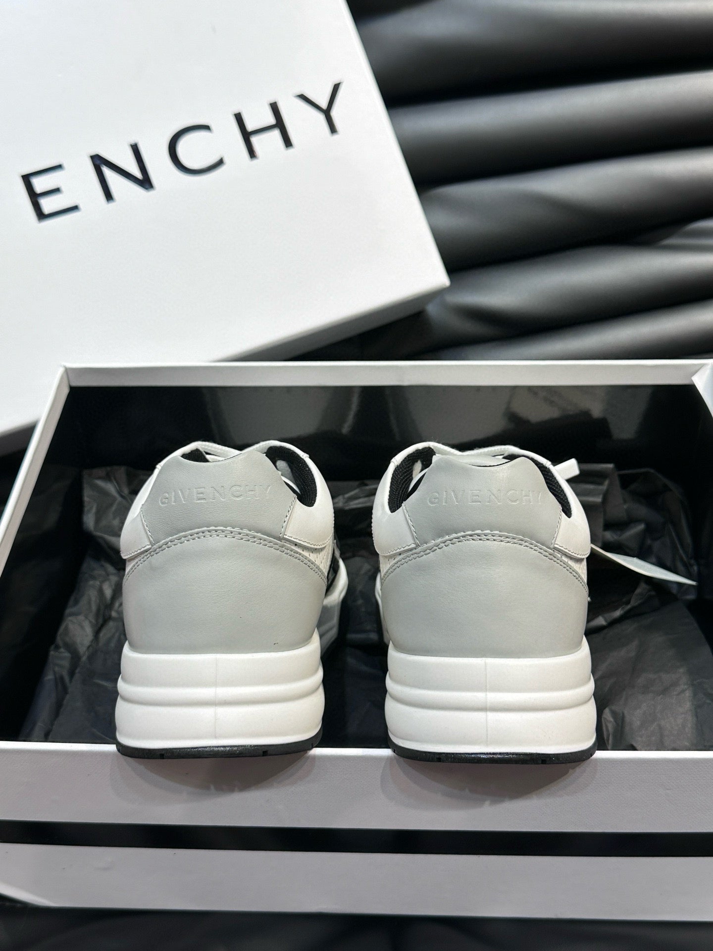 Givenchy Sneakers