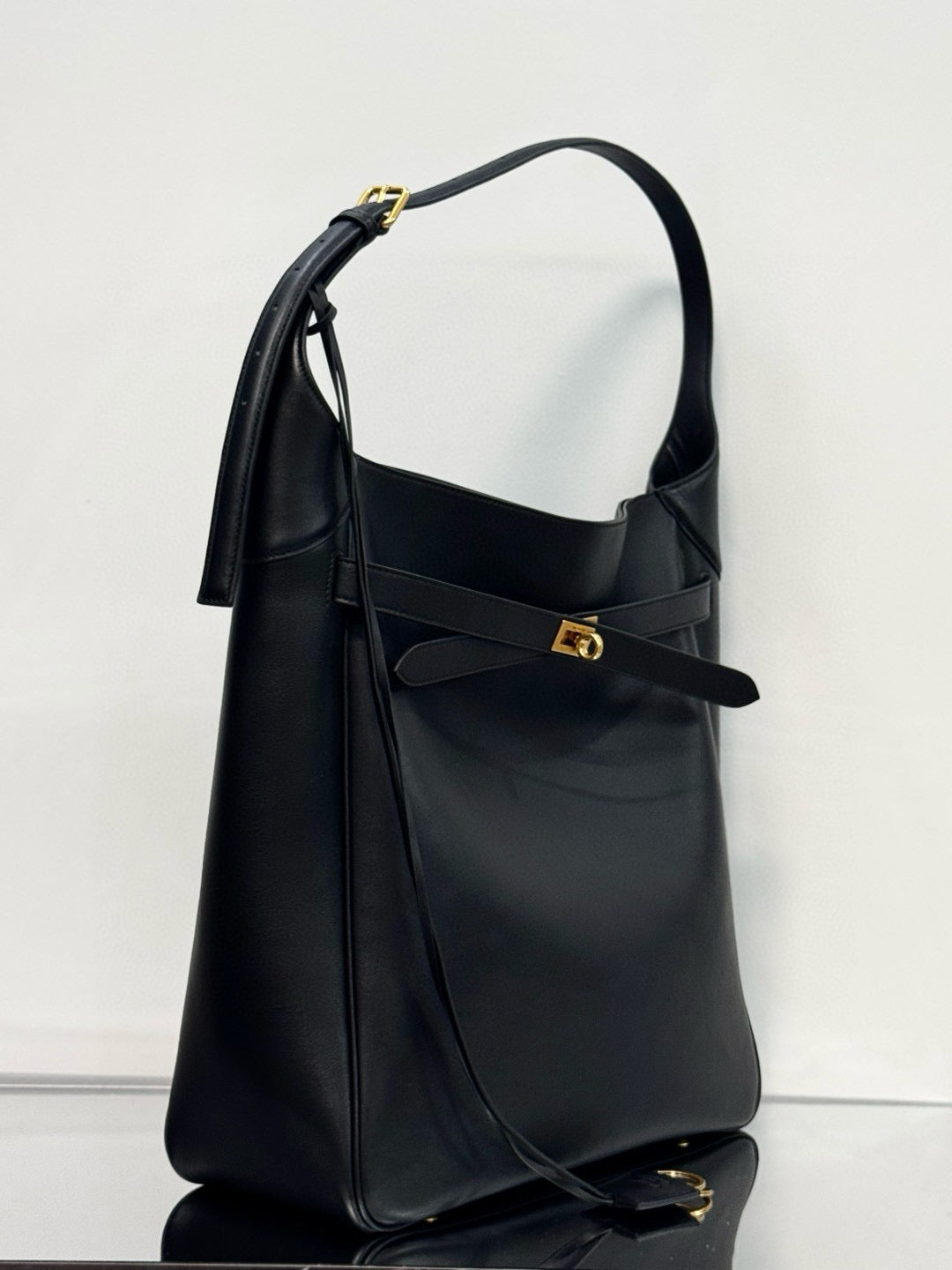 BLCG Bel Air Hobo Bag(25.9x26.9x9.9cm)