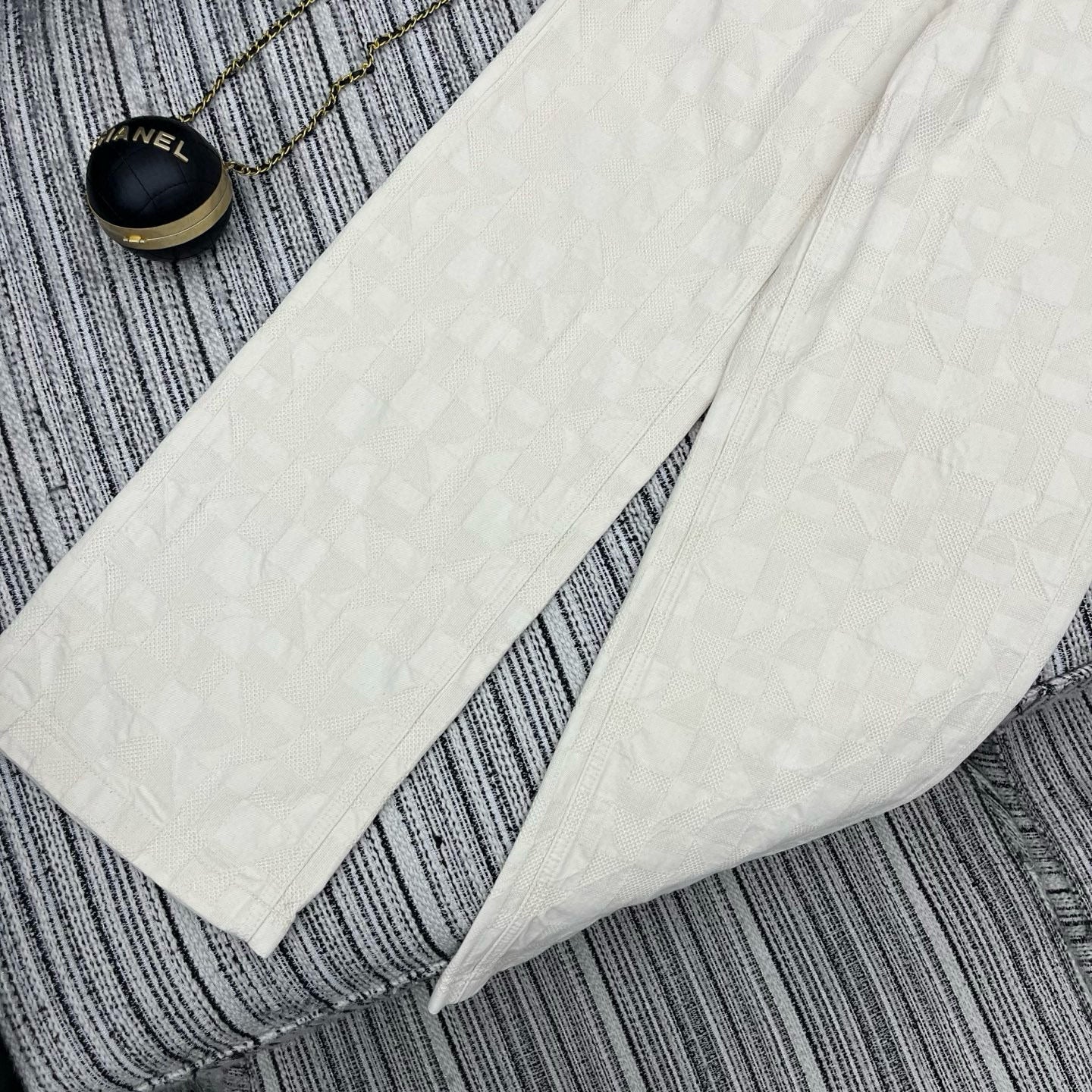 Chanel Jeans