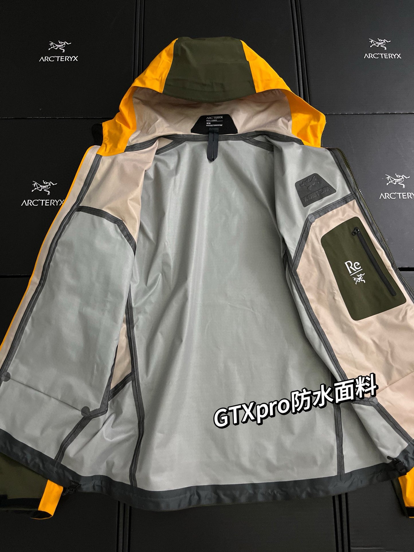 Arctery Jacket