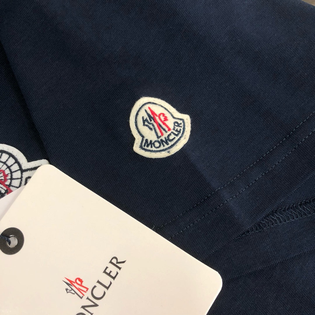 Moncler T-shirt