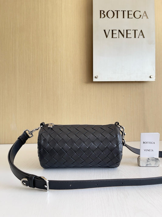 BV Cylinder Bag Mini
