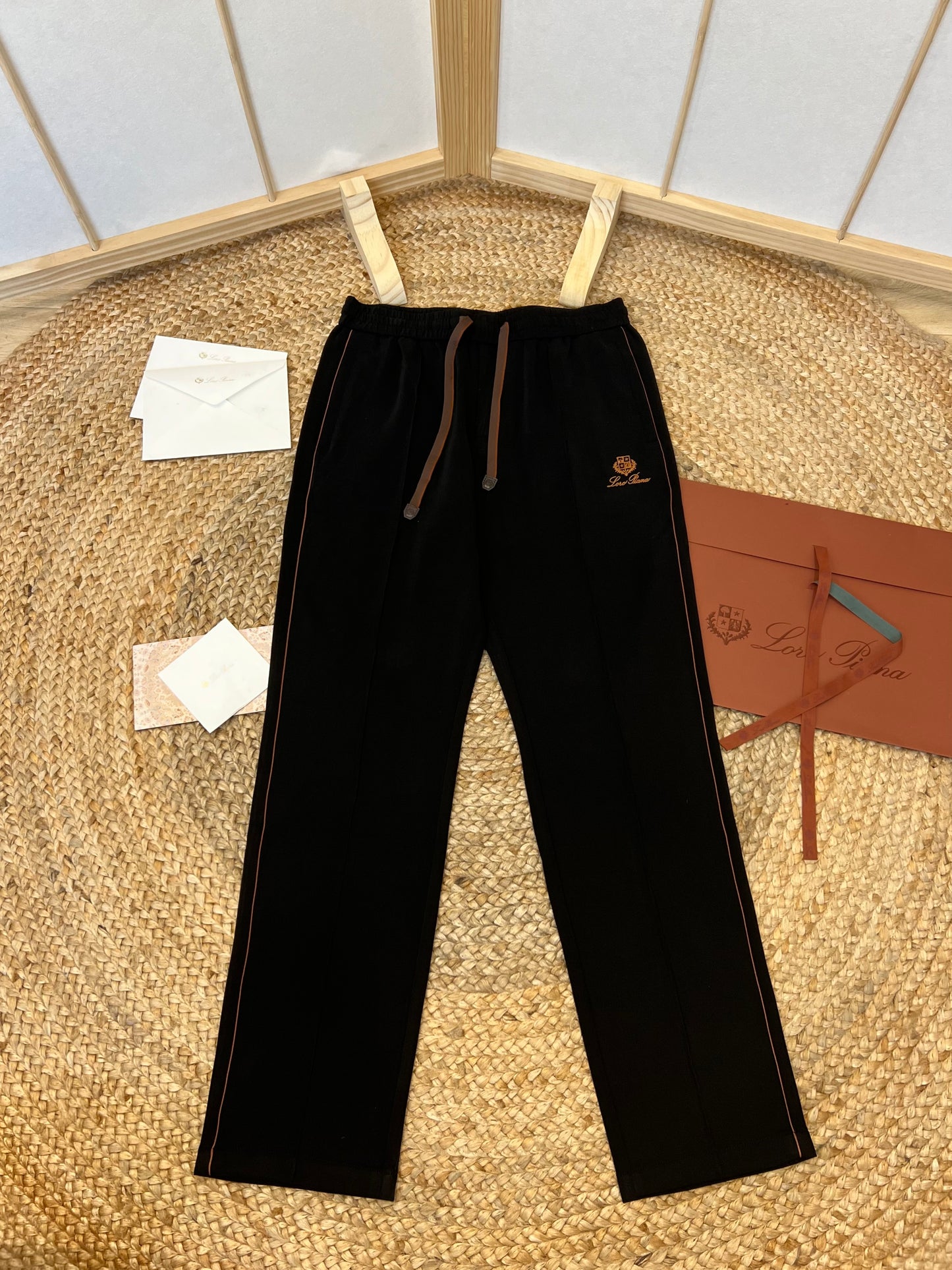 LP Long Pants