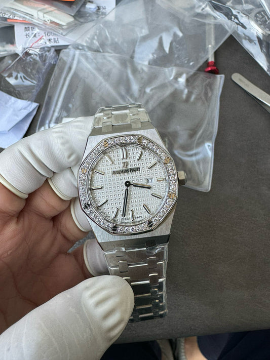 Audemars Piguet Royal Oak 15451ST 37mm