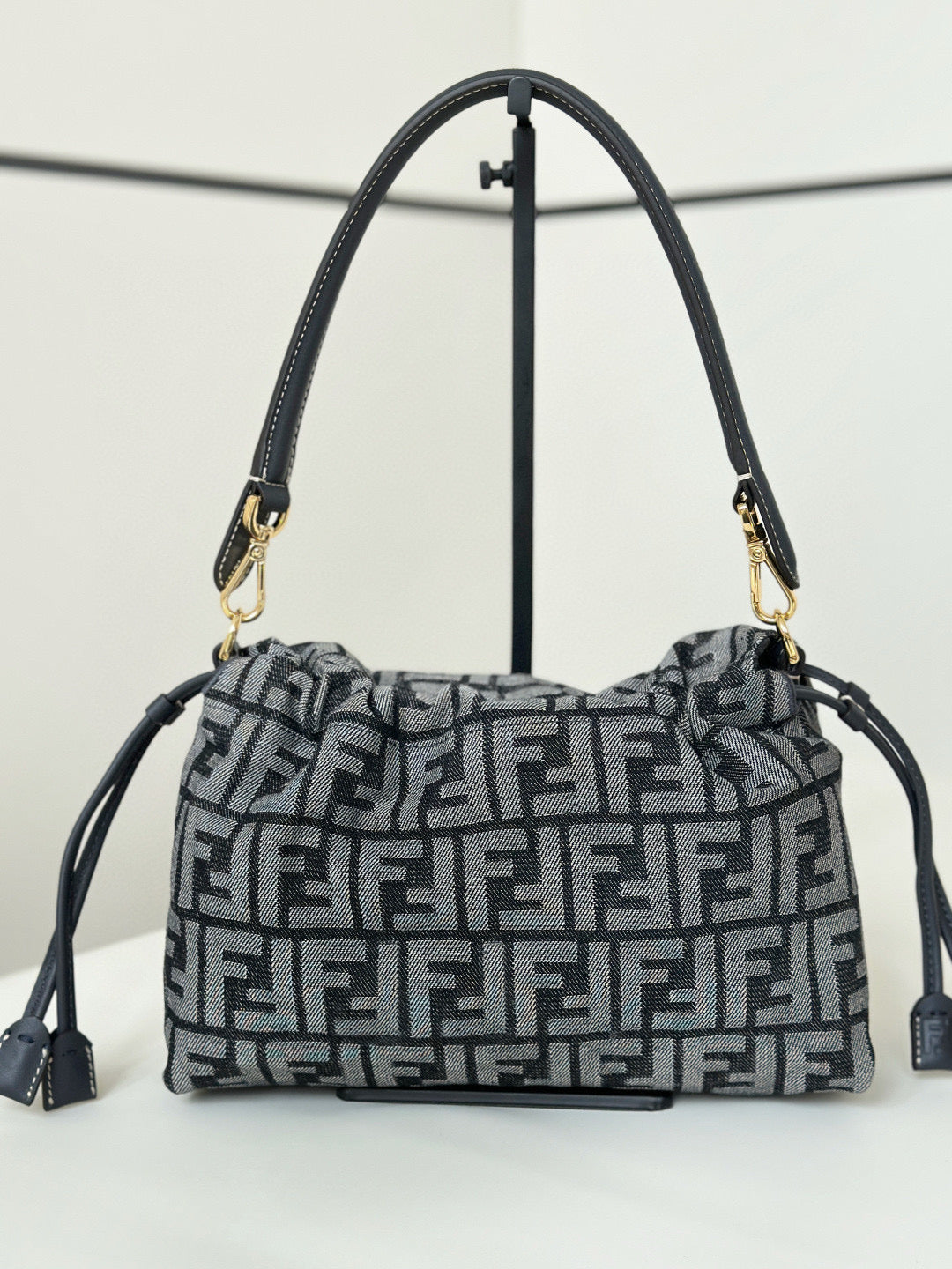 Fendi Mamma Baguette Bag