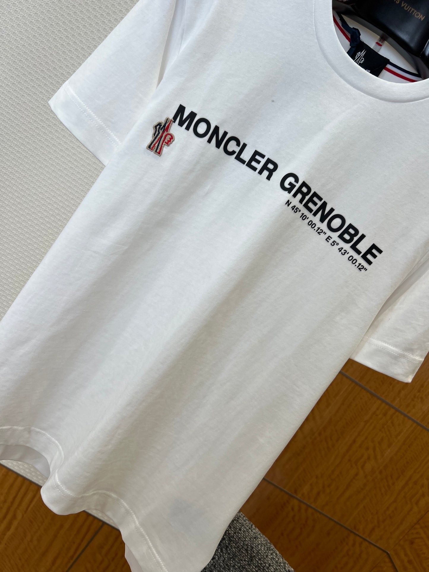 Moncler T-shirt