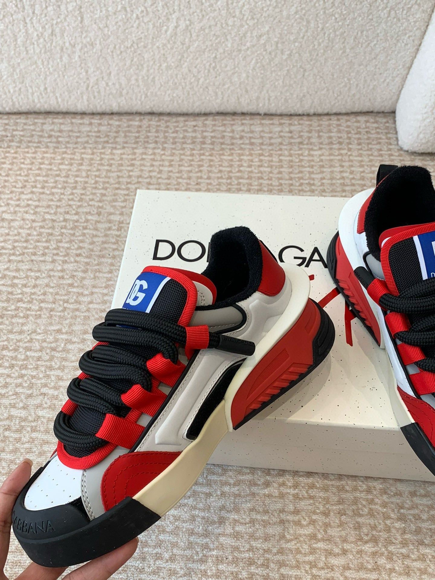 DG Sneakers