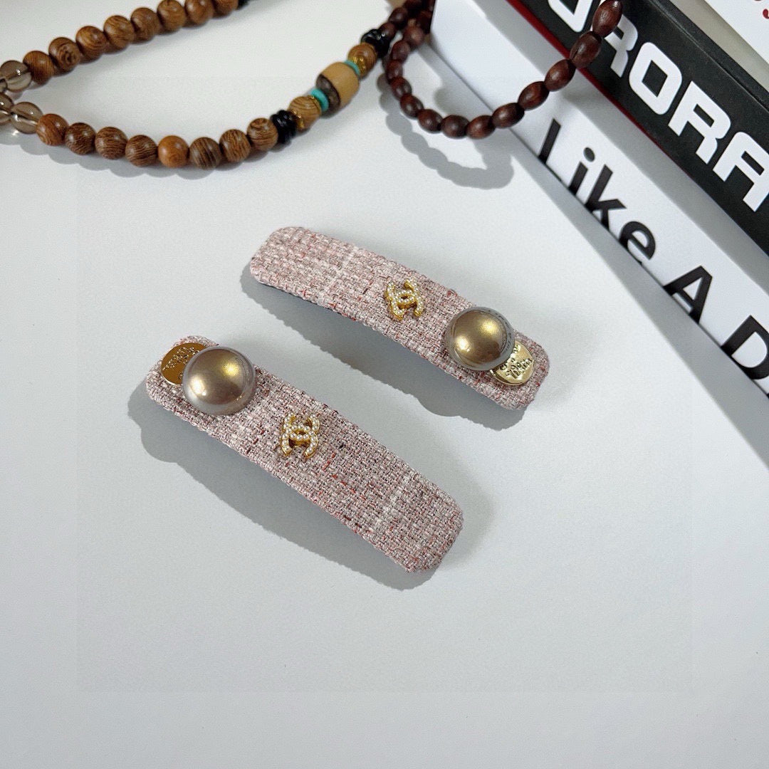 Chanel Hairpin