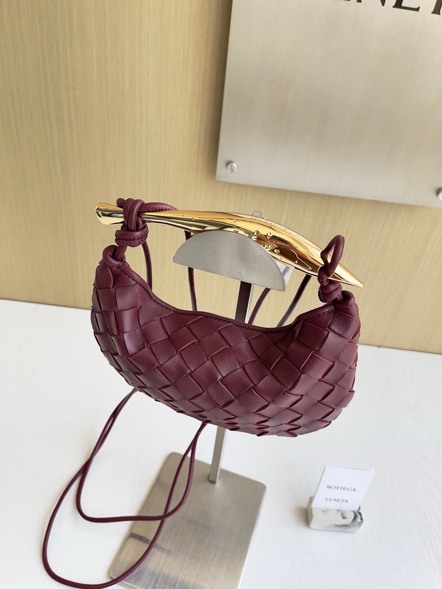 BV Baby Sardine Bag 36x3x24cm