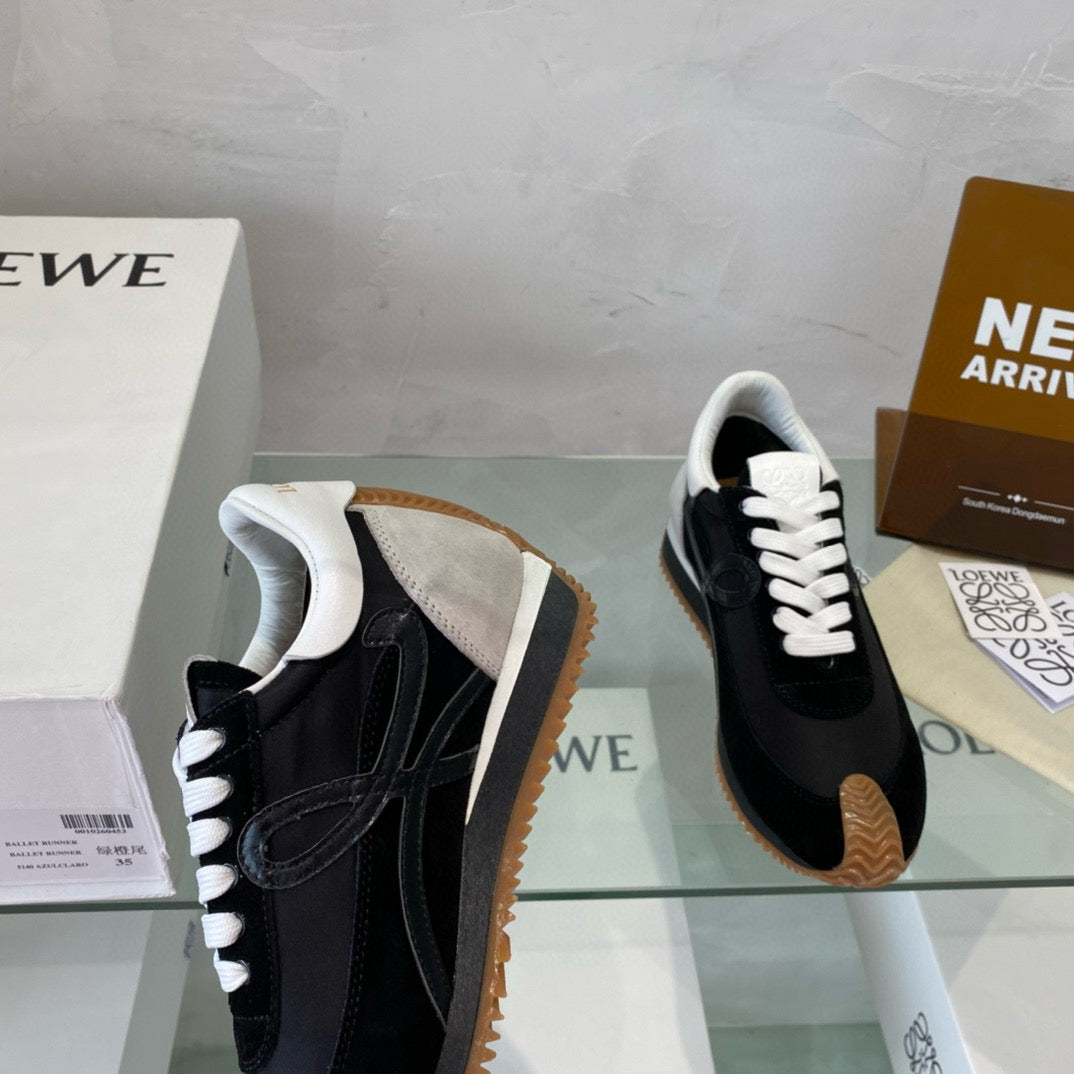 Loewe Sneakers