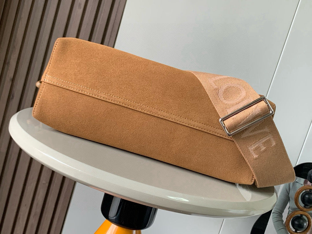 Loewe Messenger Bag