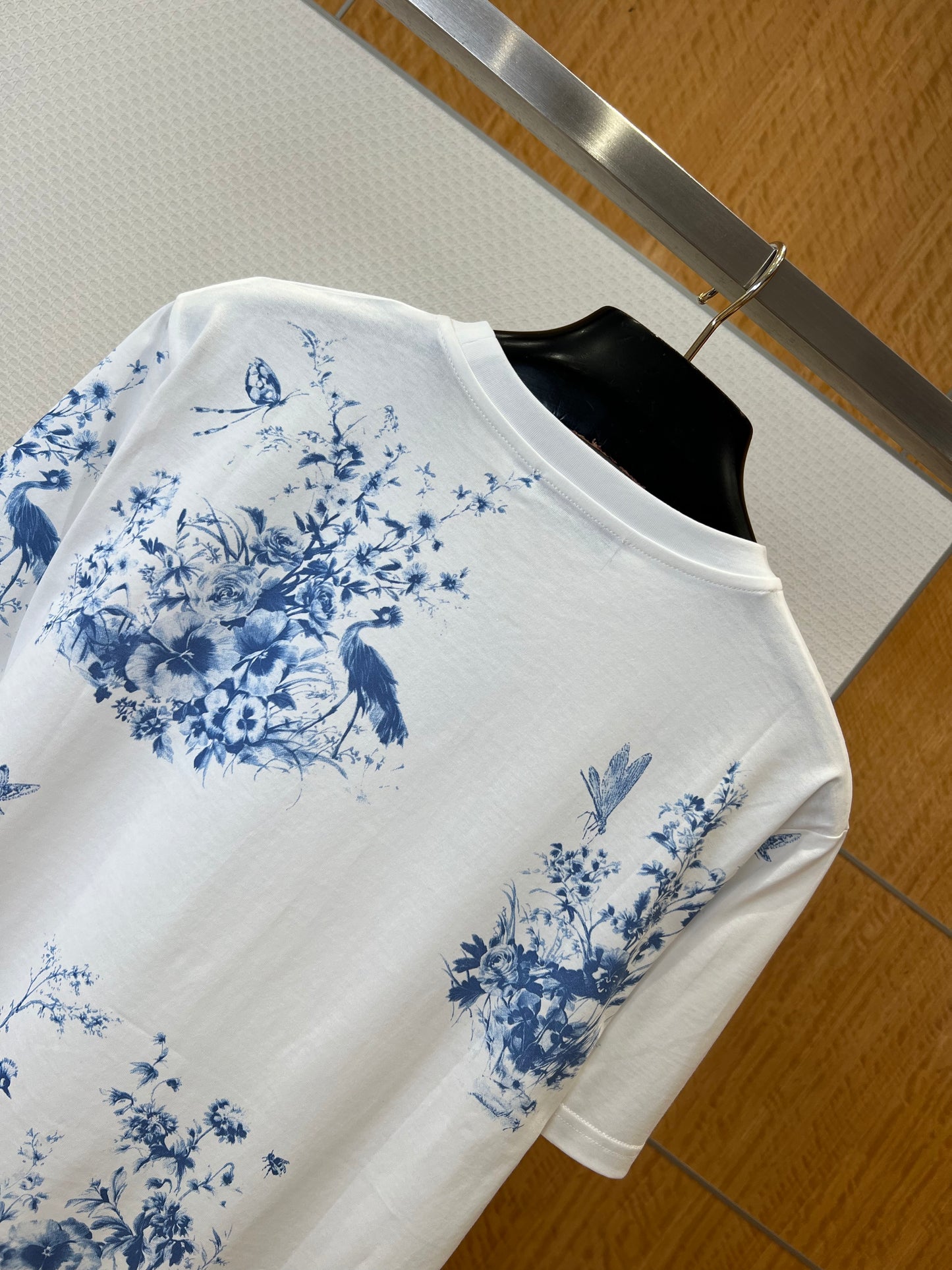 Dior T-shirt