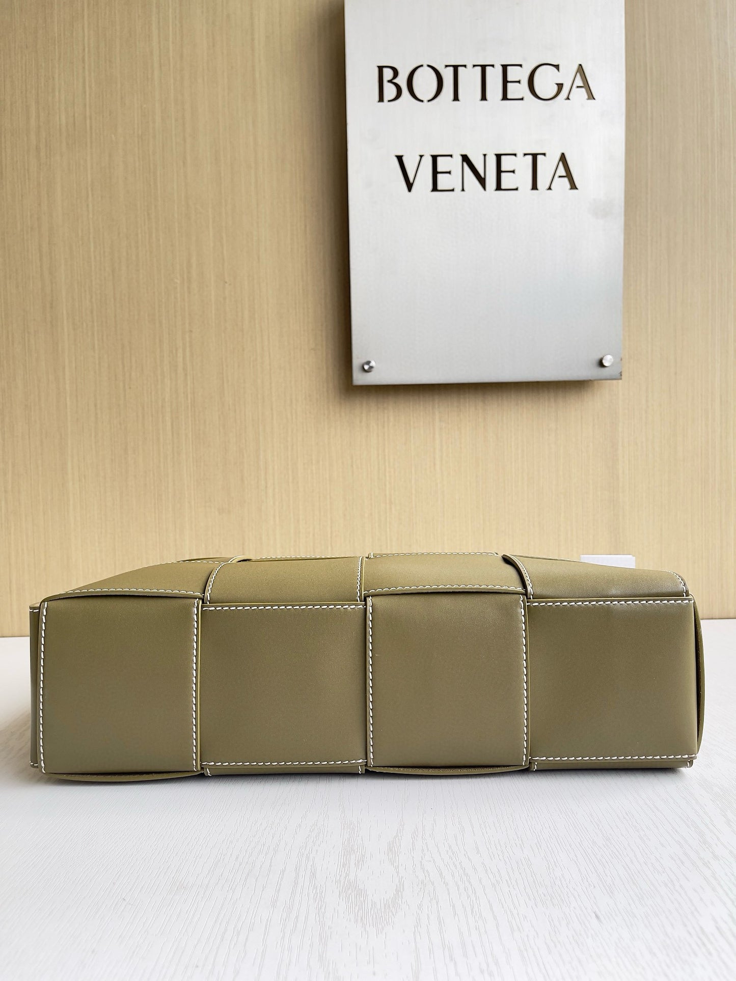 BV Arco Tote Bag