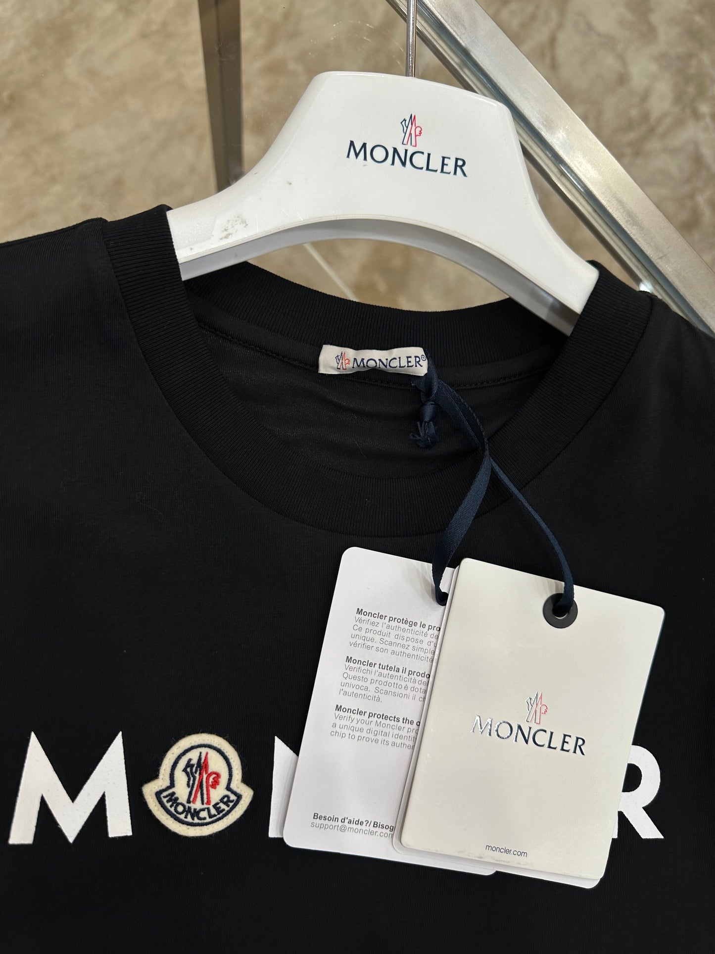 Moncler T-shirt