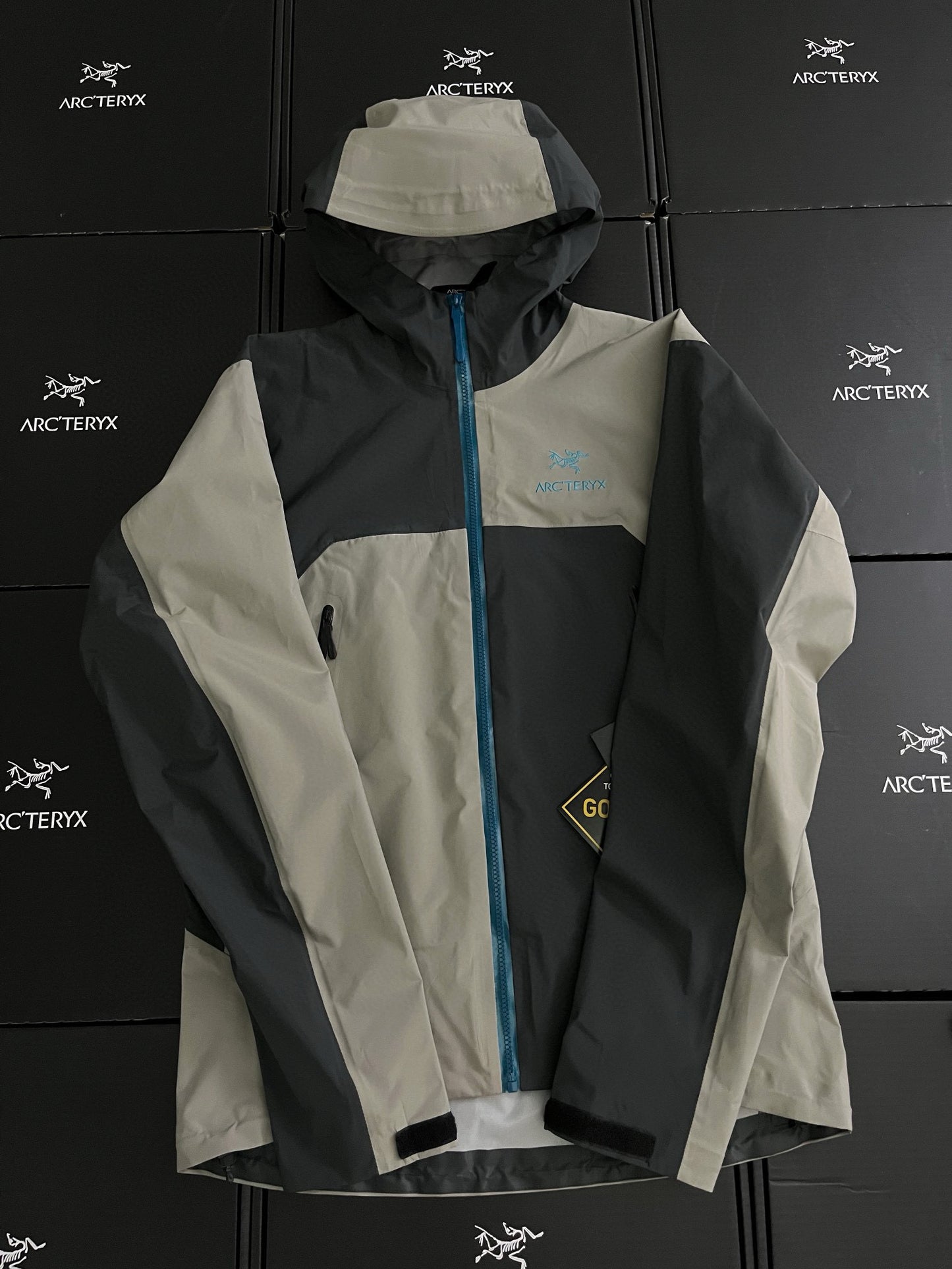 Arctery Jacket