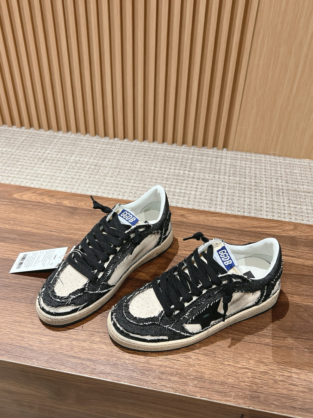Golden Goose Sneaker