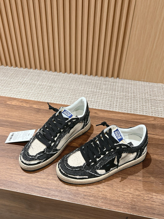 Golden Goose Sneaker