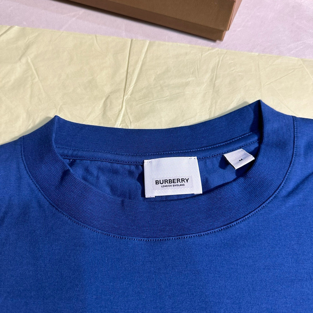 Burberry T-shirt