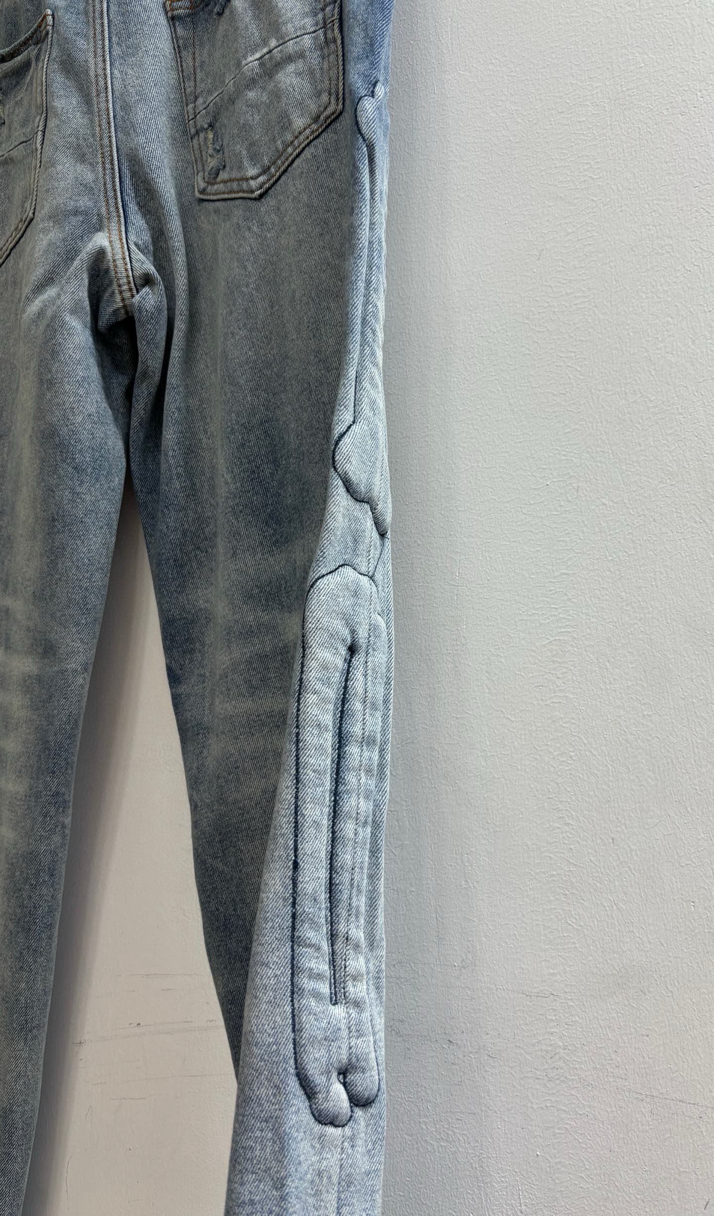 Amiri Jeans