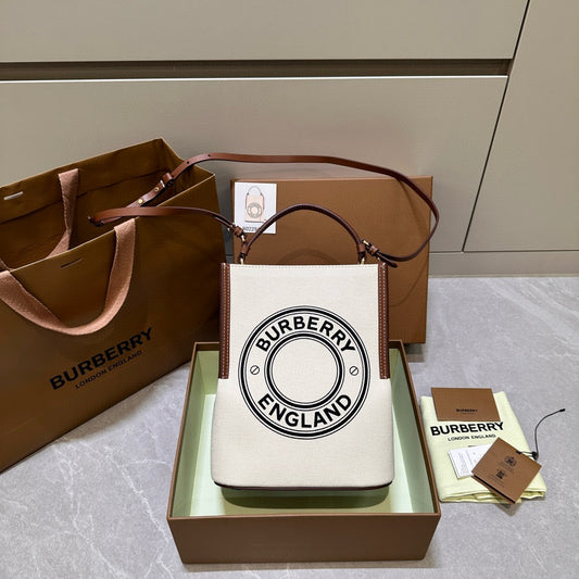 Burberry Peggy Bag