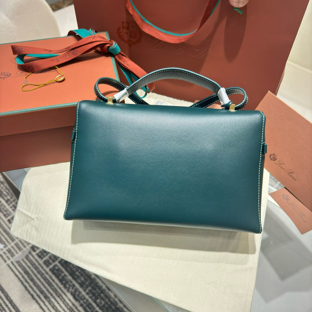Loro Piana Extra Bag 27