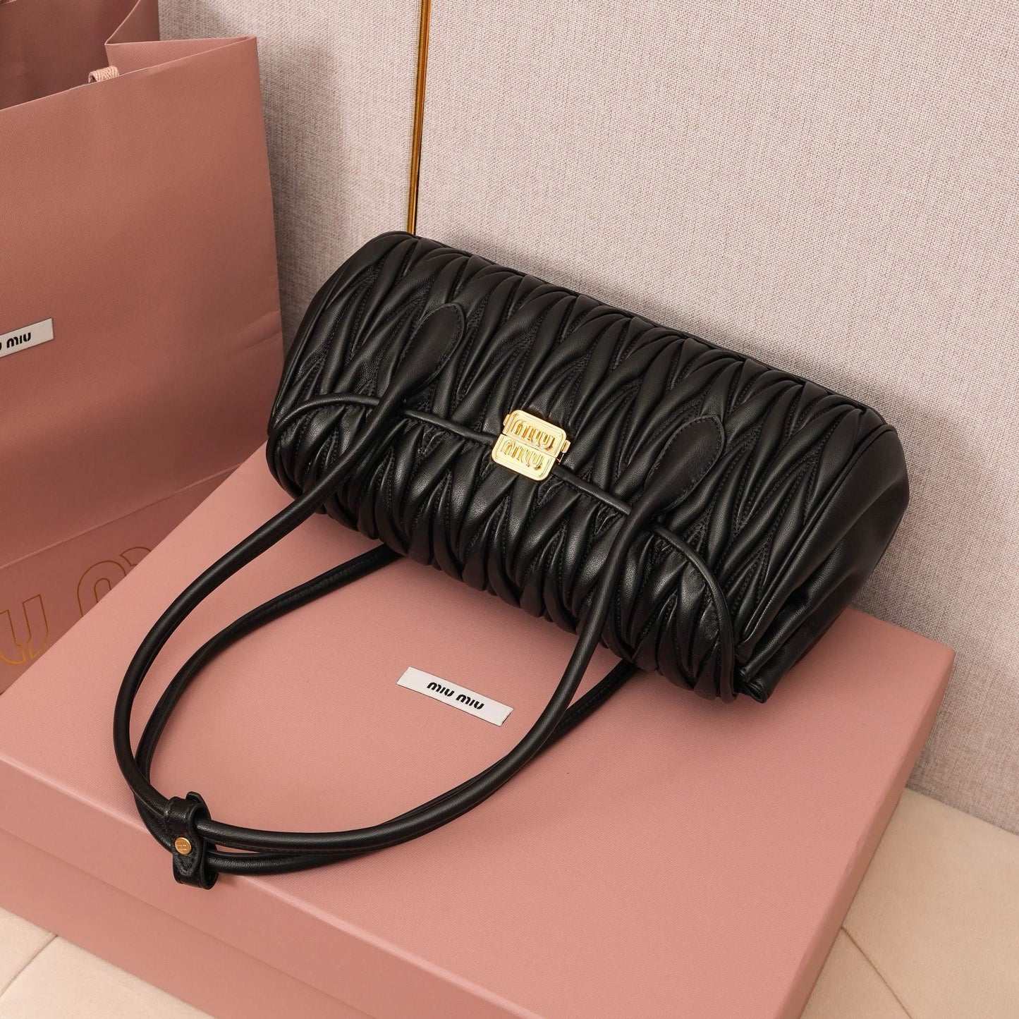 Miu Miu Shoulder Bag 28x15x11cm