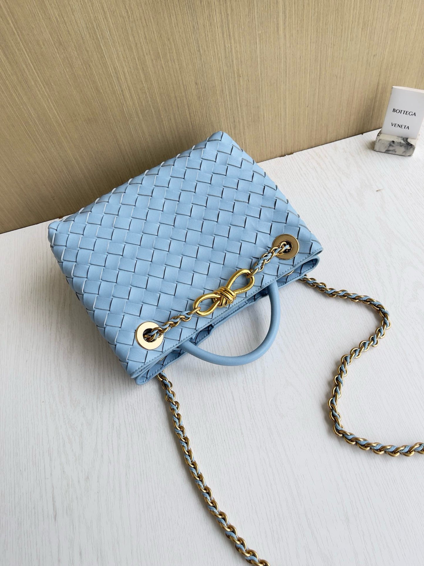 BV Andiamo Chain Bag 25x22x10.5cm