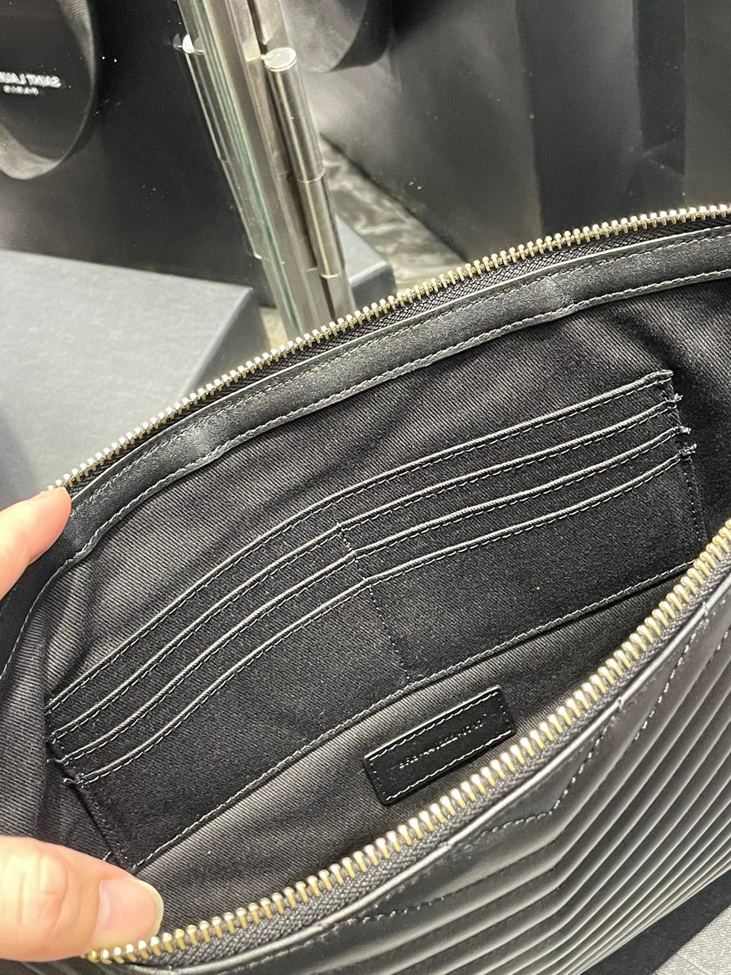 YSL Wallet 36x24.5x2.5cm