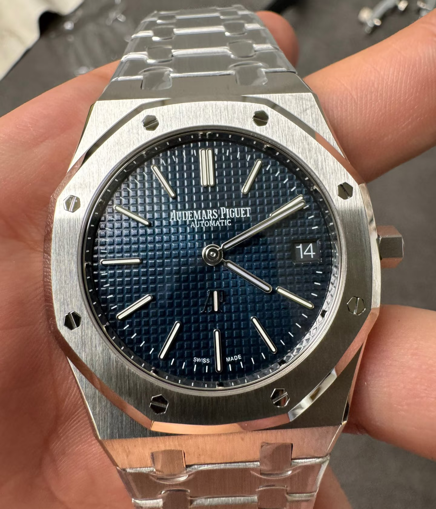 Audemars Piguet Royal Oak Selfwinding 15400ST 37mm