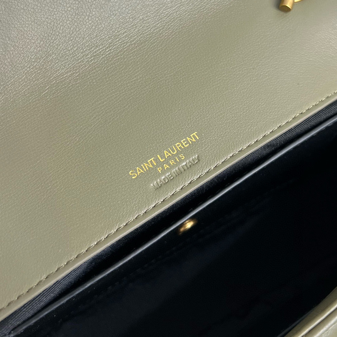 YSL Loulou Shoulder Bag 20x12x5cm