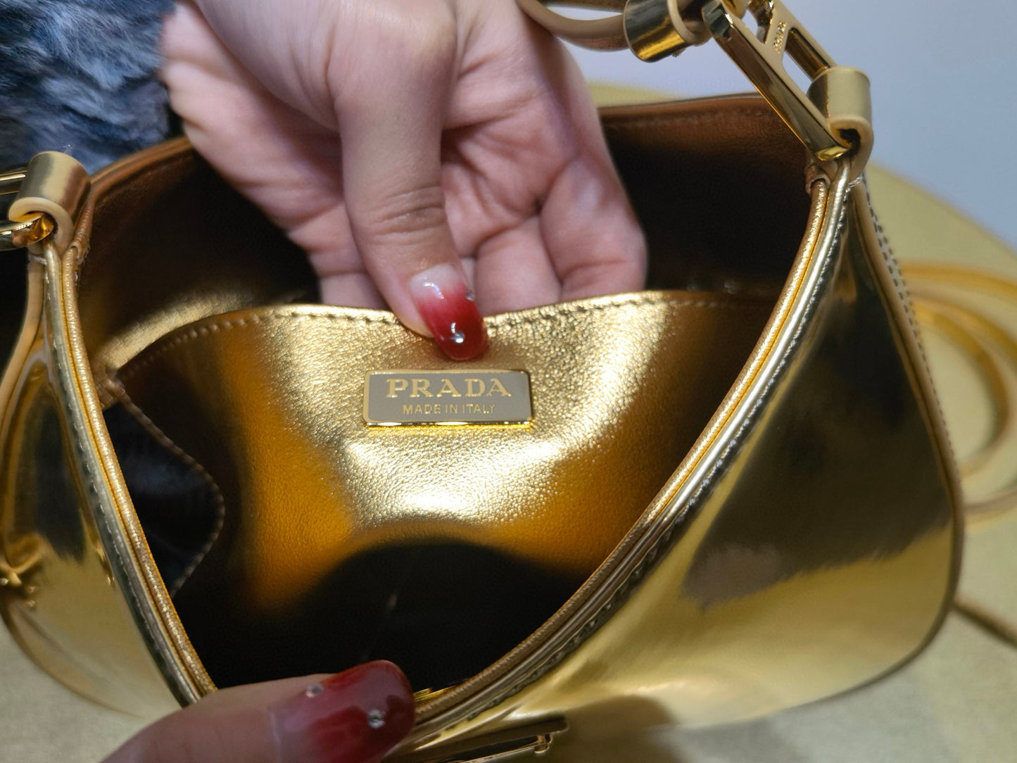 Prada Cleo Handbag 22x18.5x4.5cm