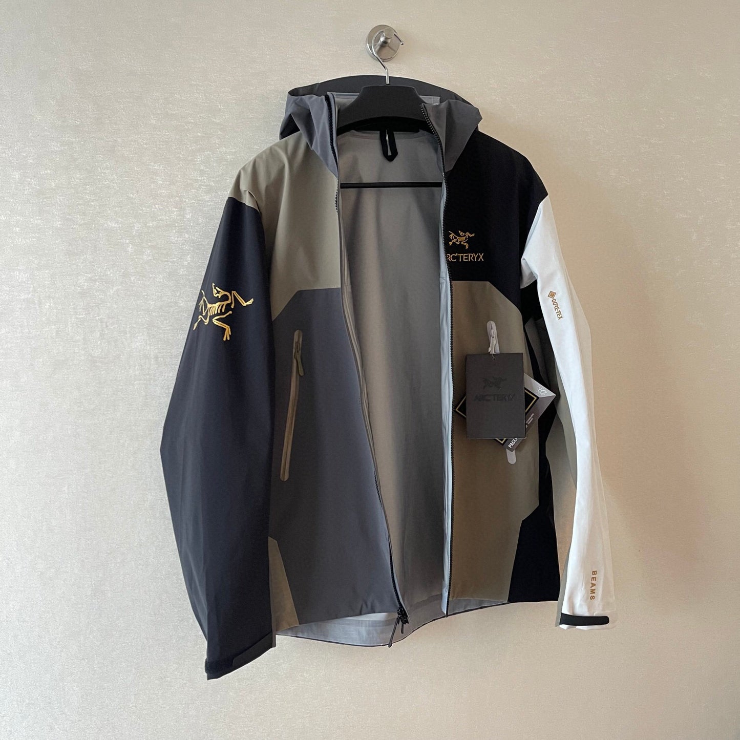 Arctery Jacket