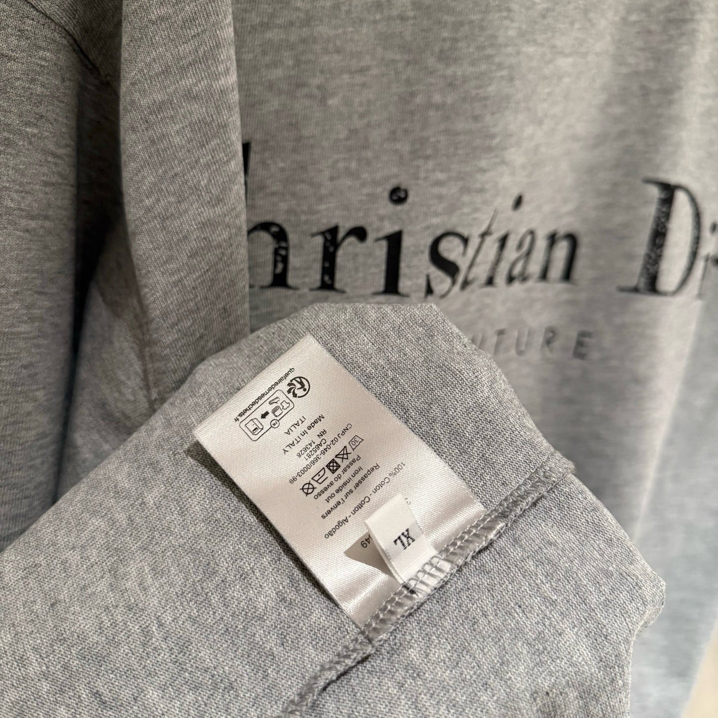 Dior T-shirt