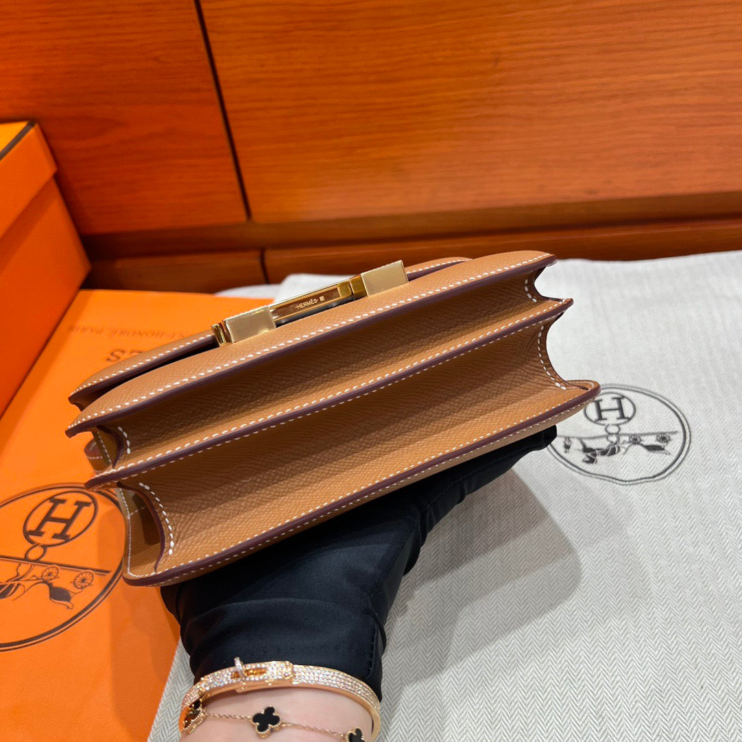 Hermes Constance 19