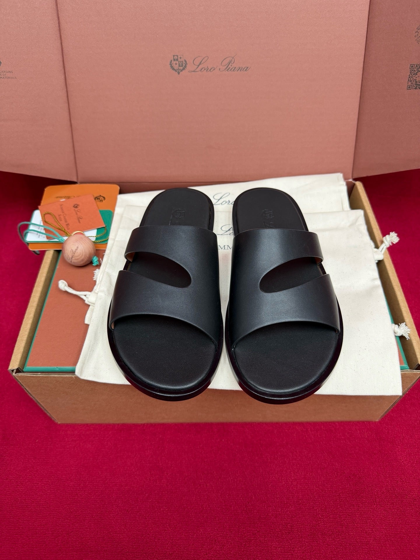 LP Sandal