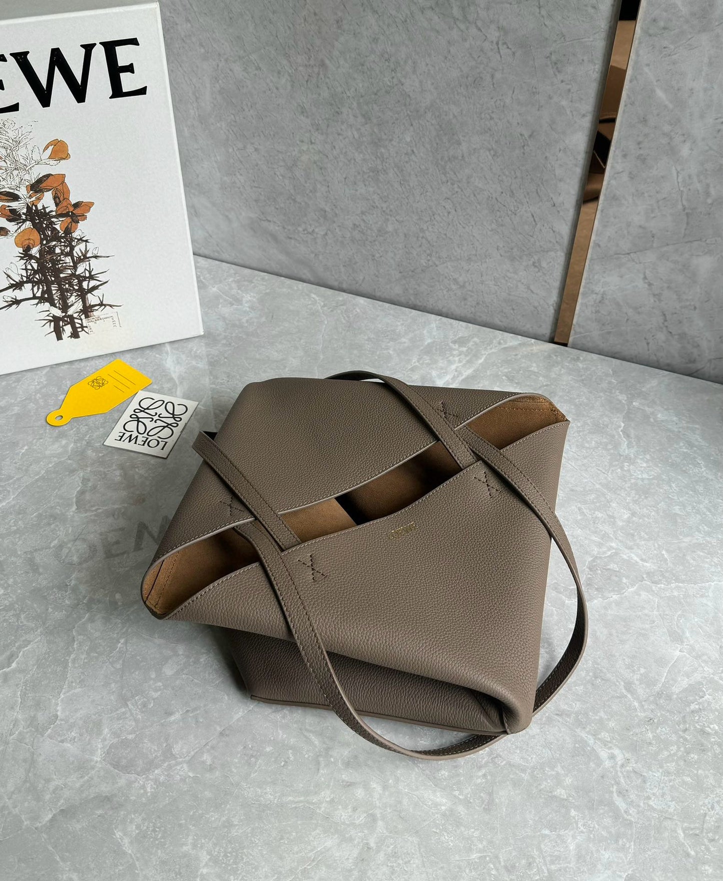 Loewe Puzzle Fold Tote Bag(25.5x14.5x31.5cm)