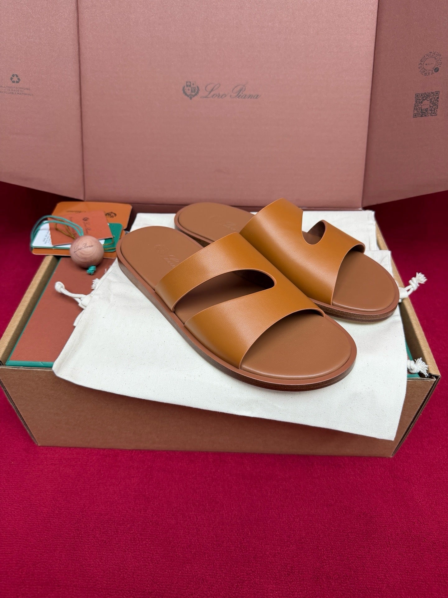 LP Sandal