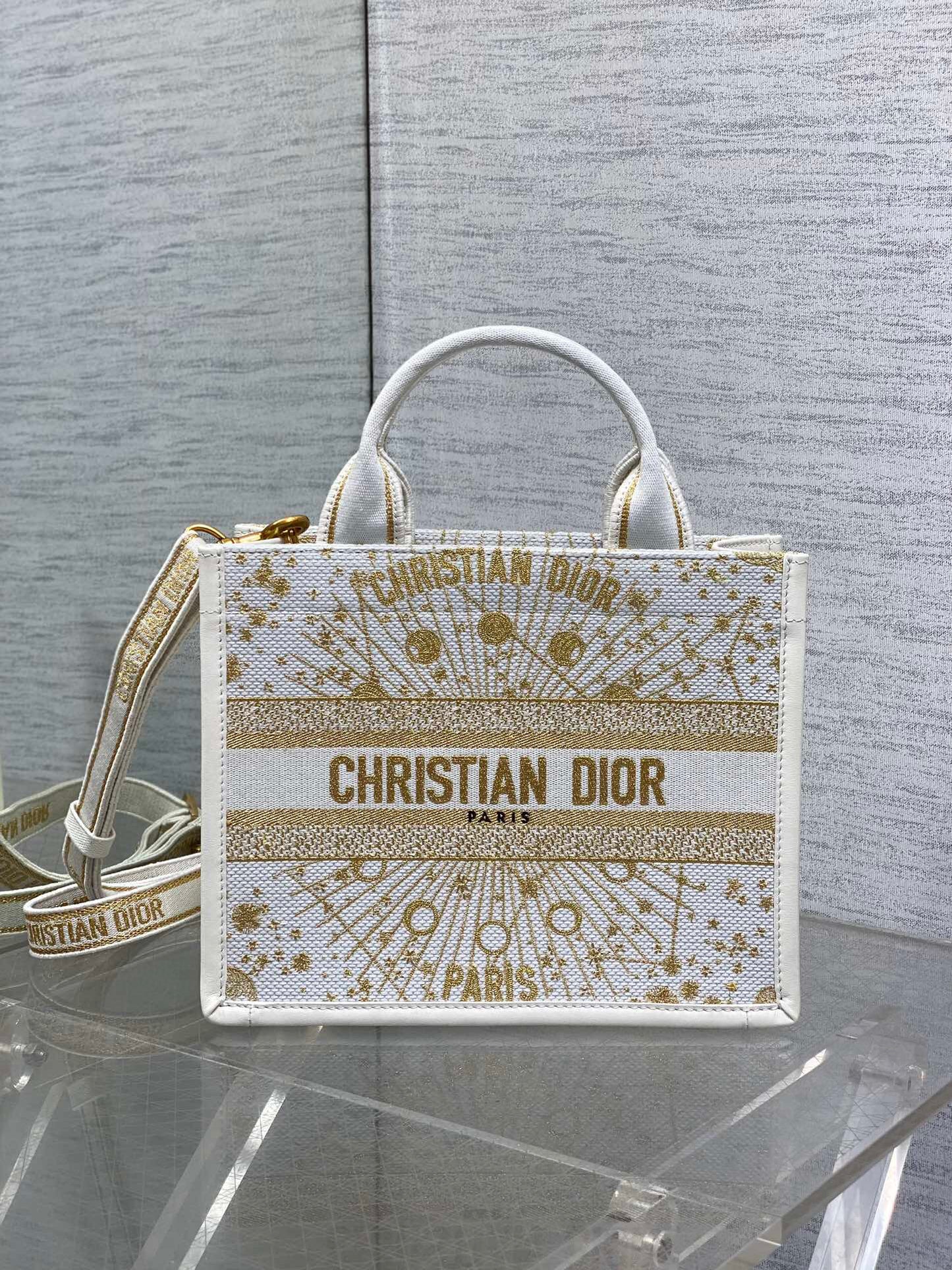 Dior Tote  26x12x21cm