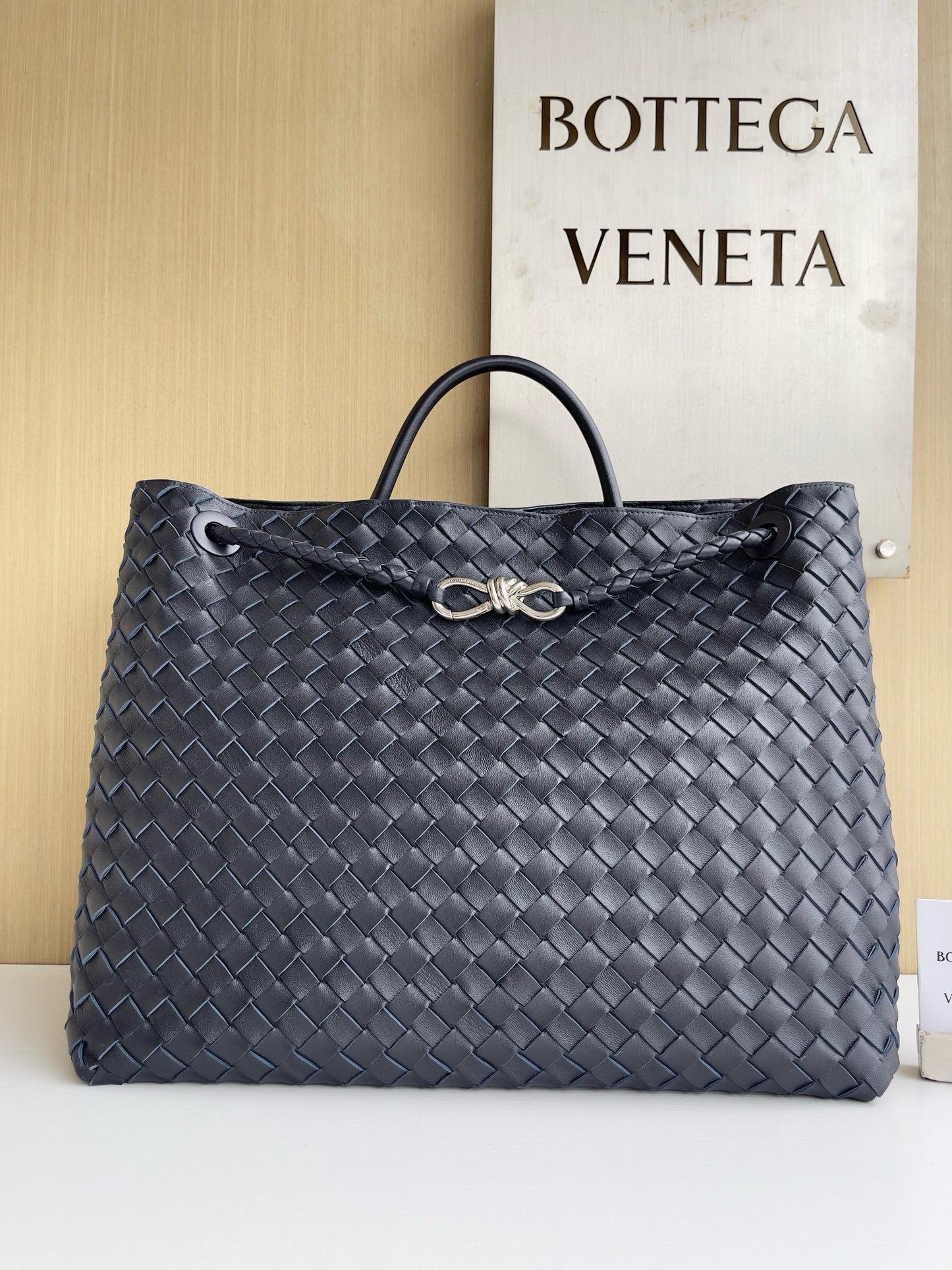 Bottega Veneta Shoulder Bag