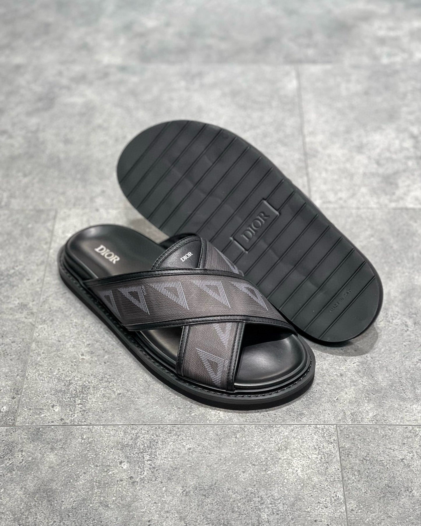 CD SANDALS