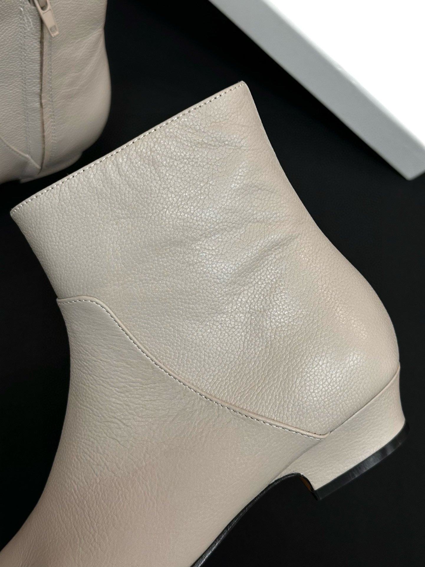 The Row Boot