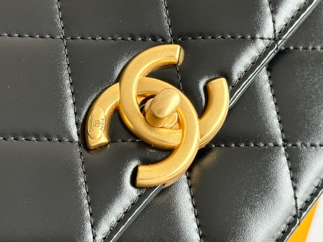 Bolso Chanel 24C CF