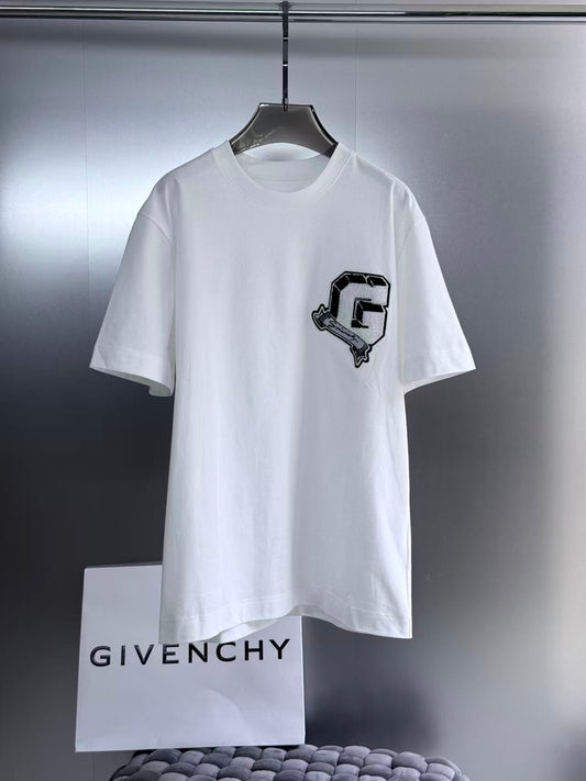 Givenchy T-Shirt